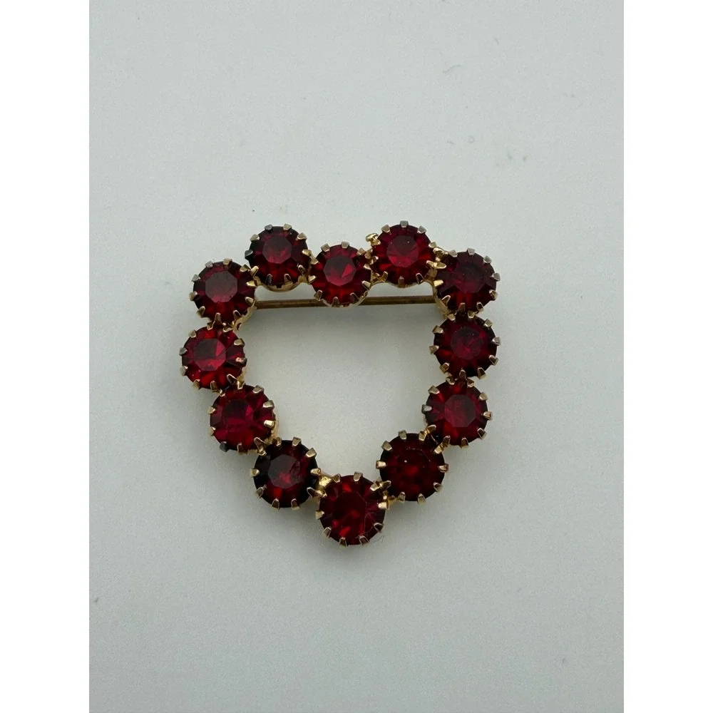Vintage Red Rhinestone Heart Brooch Gold Tone Romantic Costume Jewelry Pin